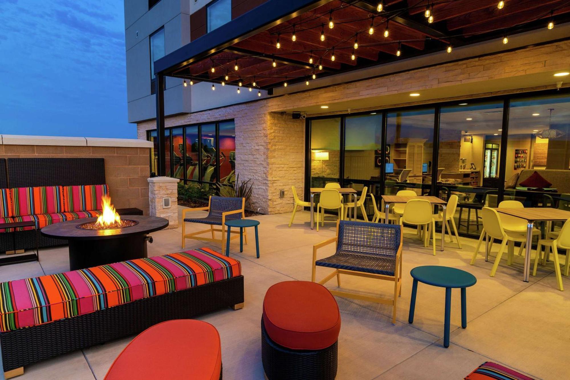 Home2 By Hilton Sacramento Hotel